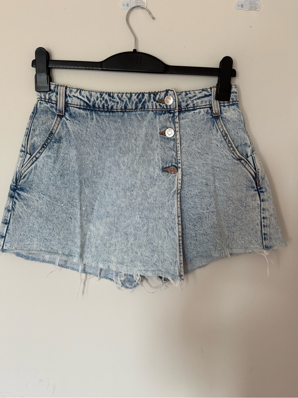 Zara Light Blue Wash Denim Mini Skort
